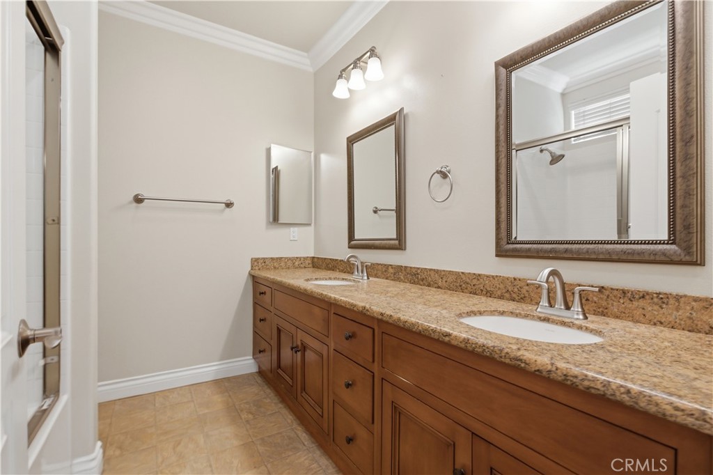 1101 East Avenue Property Photo 29