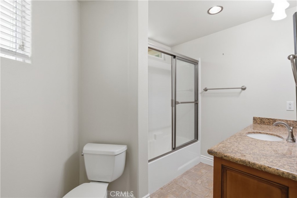 1101 East Avenue Property Photo 34