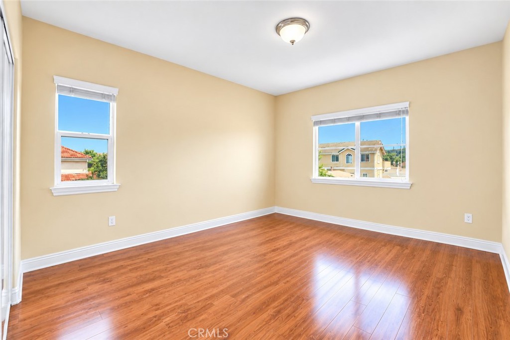 800 E Newmark Avenue Property Photo 16