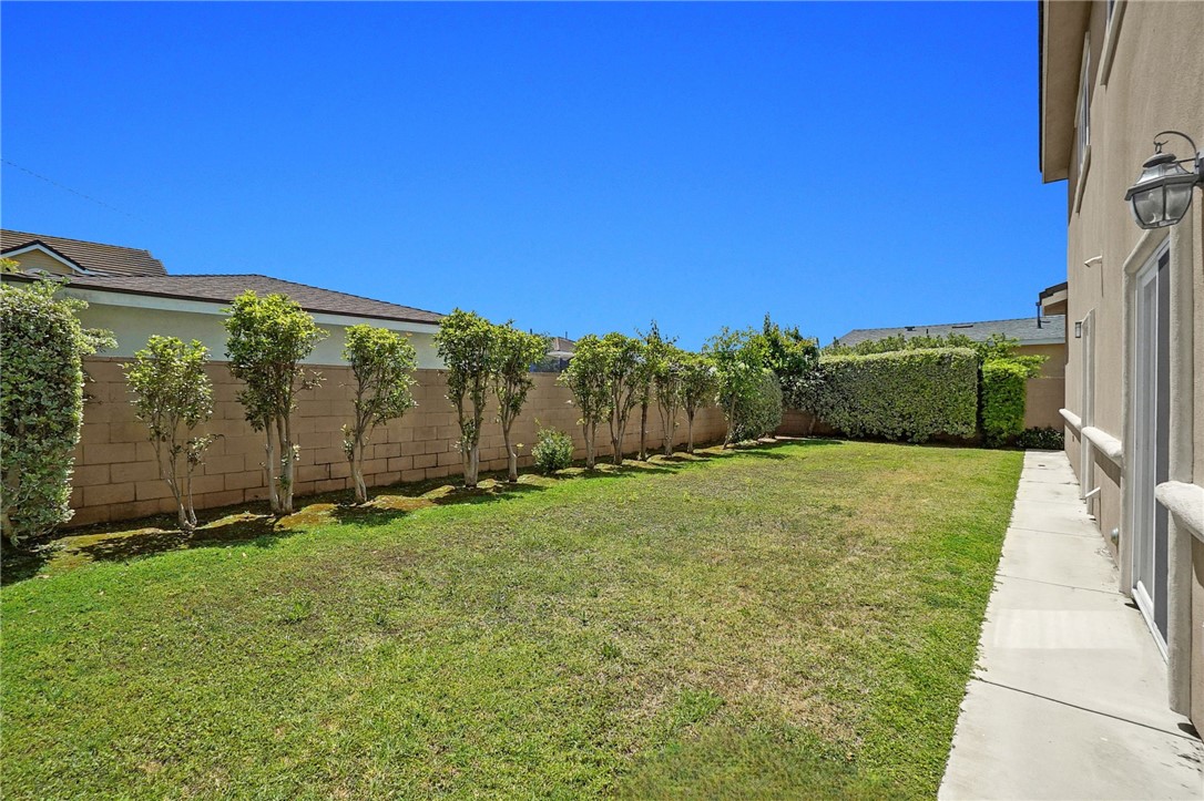 800 E Newmark Avenue Property Photo 19