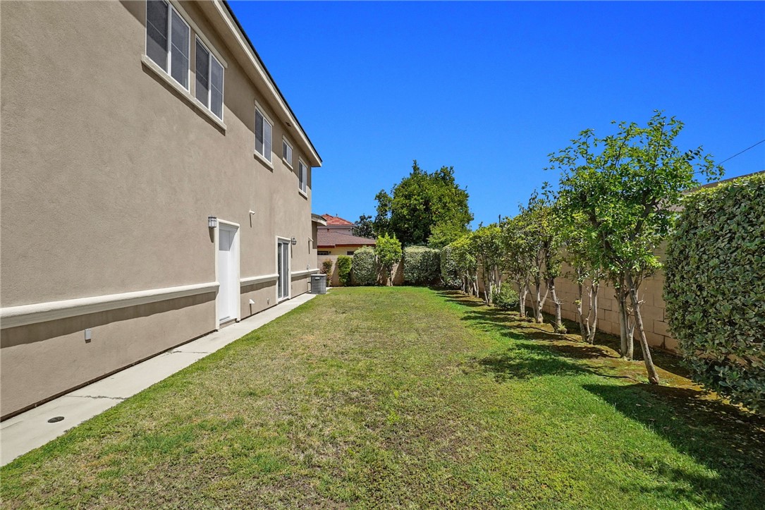 800 E Newmark Avenue Property Photo 21