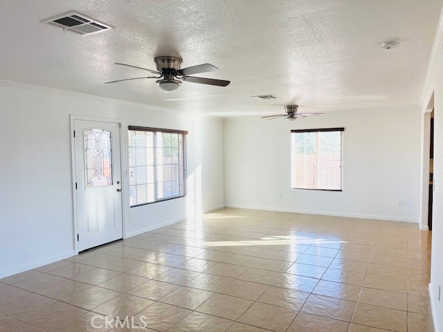 20236 Graham Street Property Photo 2