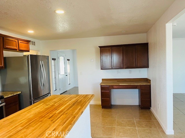 20236 Graham Street Property Photo 7