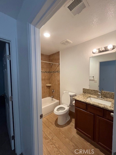 20236 Graham Street Property Photo 14