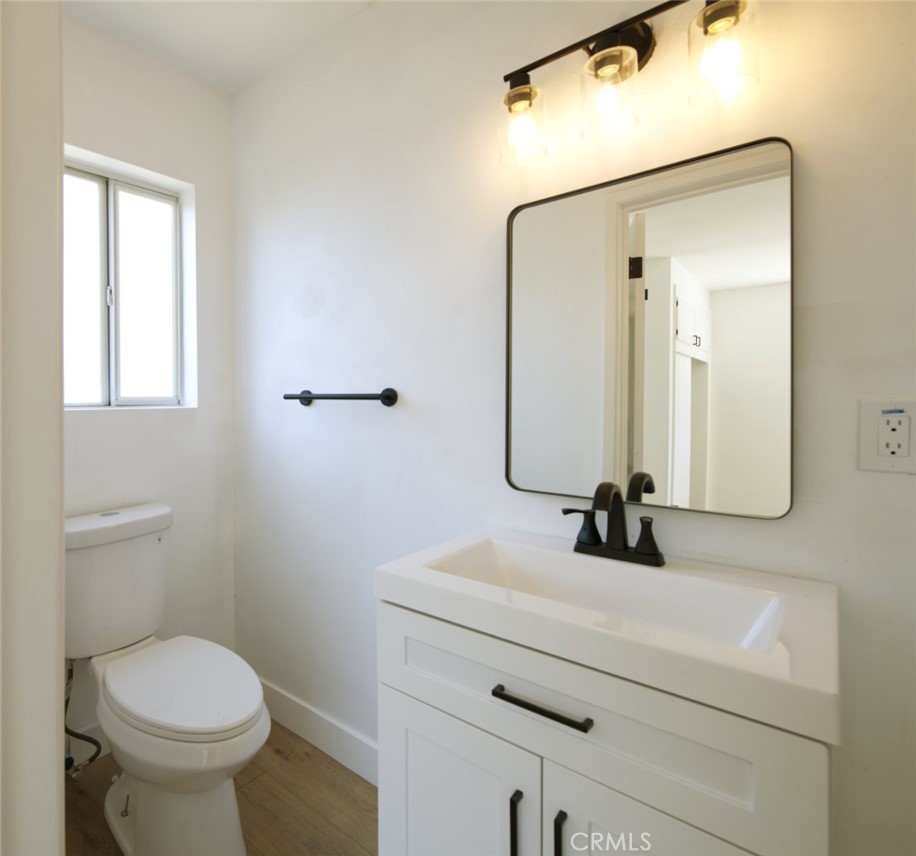 2425 Castle Drive Property Photo 18