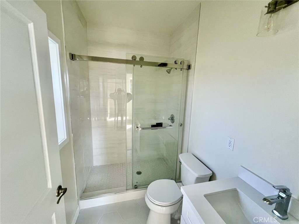915 W 21st Property Photo 50