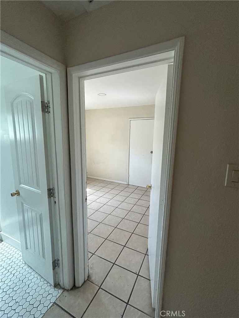 1449 S Park Avenue Property Photo 12