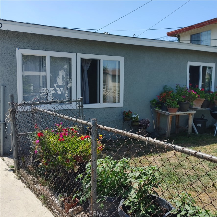 1449 S Park Avenue Property Photo 17