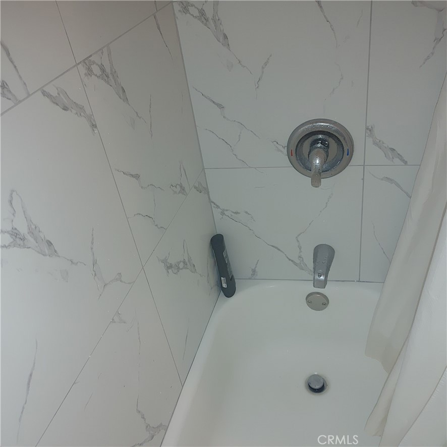 1449 S Park Avenue Property Photo 43