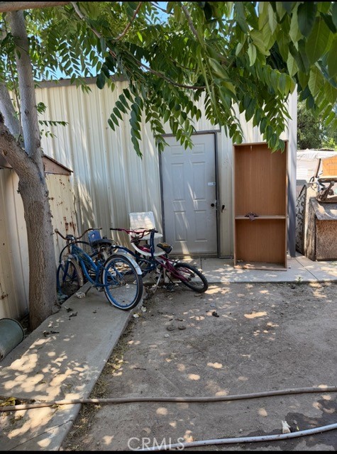 26635 Winchester Property Photo 7