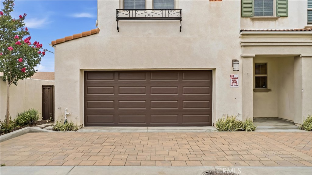 291 E Arrow 17 Property Photo 2