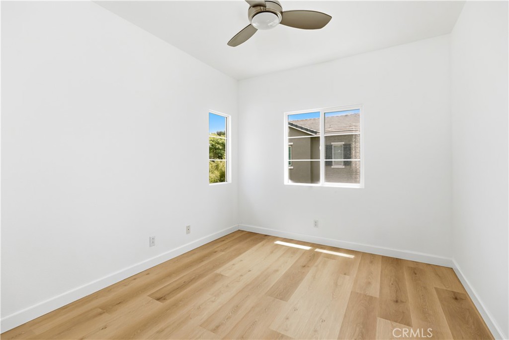 80 Wonderland Property Photo 23