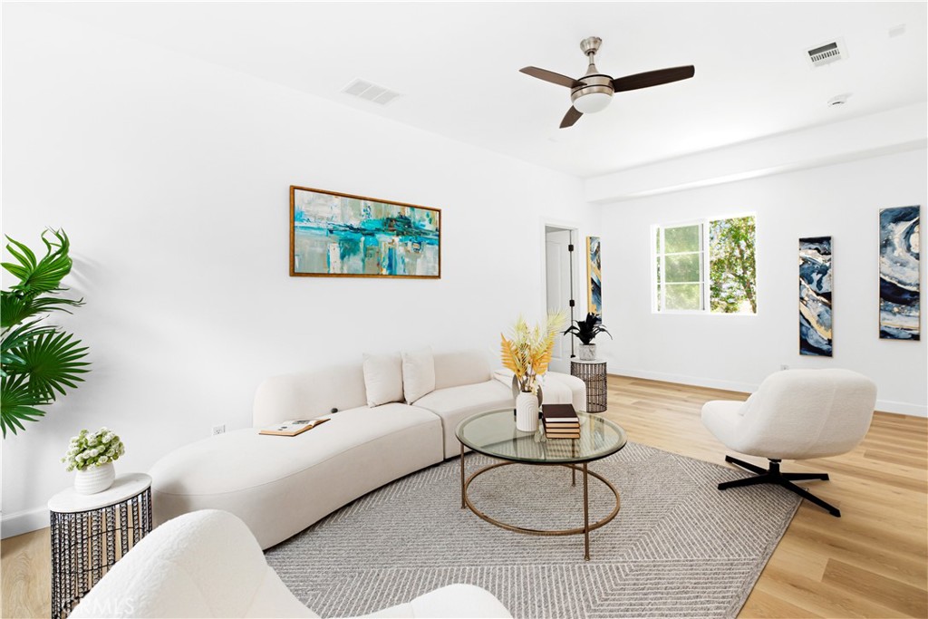 80 Wonderland Property Photo 27
