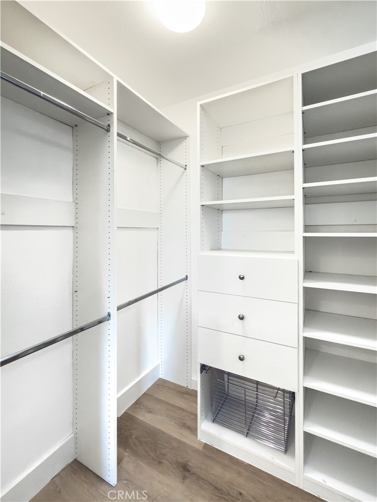 80 Wonderland Property Photo 33