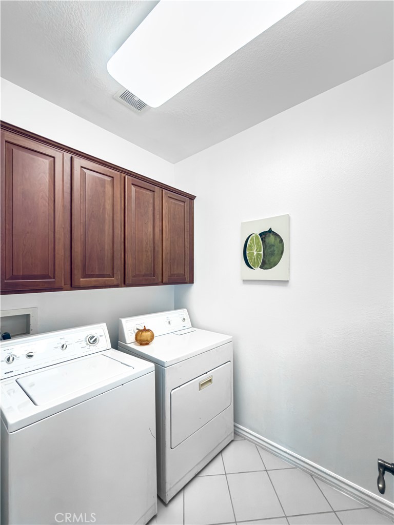 80 Wonderland Property Photo 34