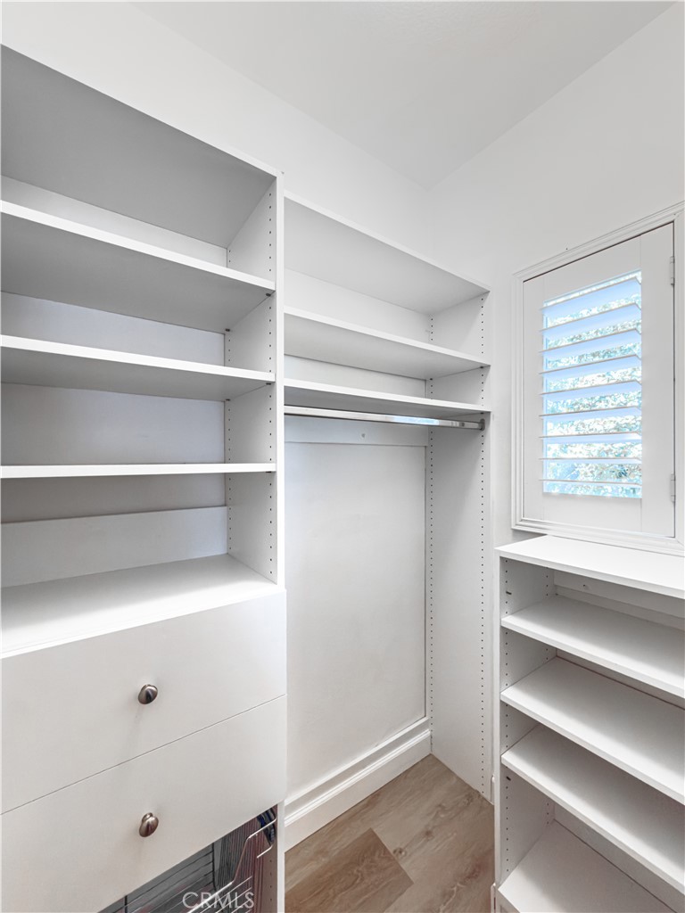 80 Wonderland Property Photo 35