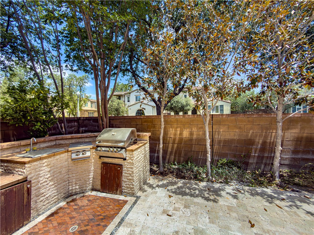 80 Wonderland Property Photo 37