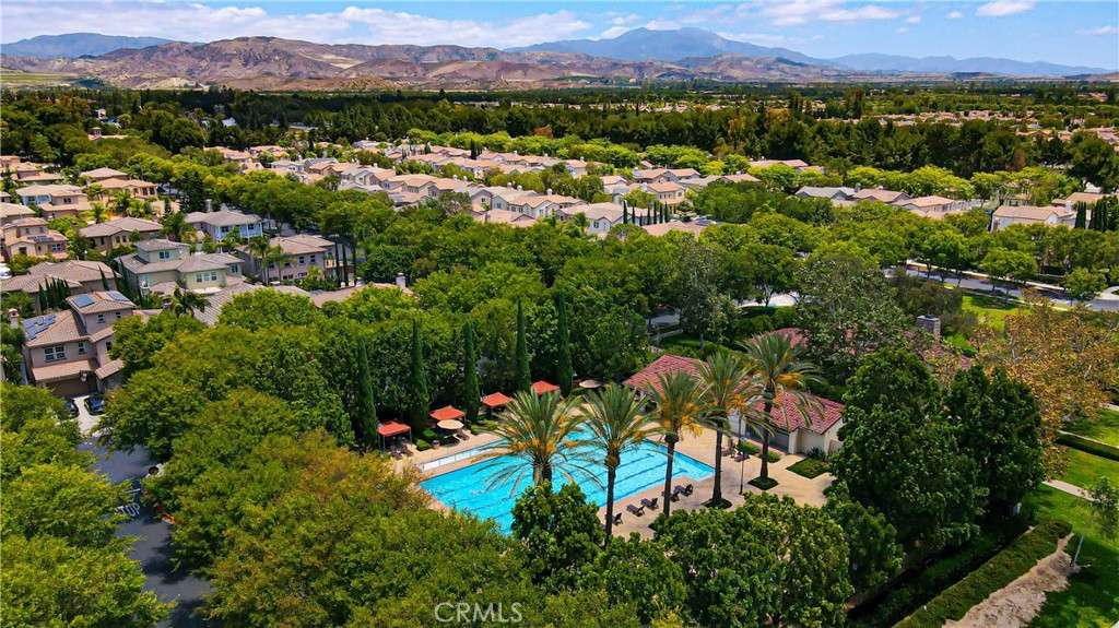80 Wonderland Property Photo 49