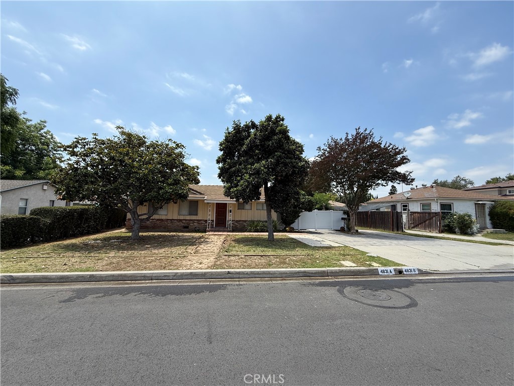 4831 Fiesta Ave A Property Photo 1