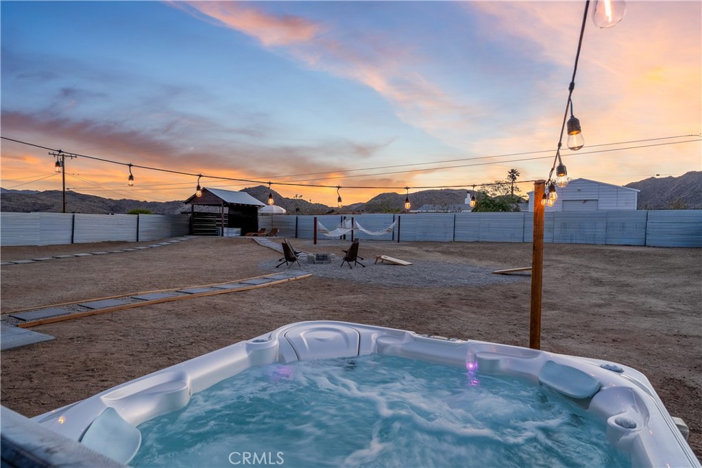 4726 Avenida La Flora Desierta Property Photo 10