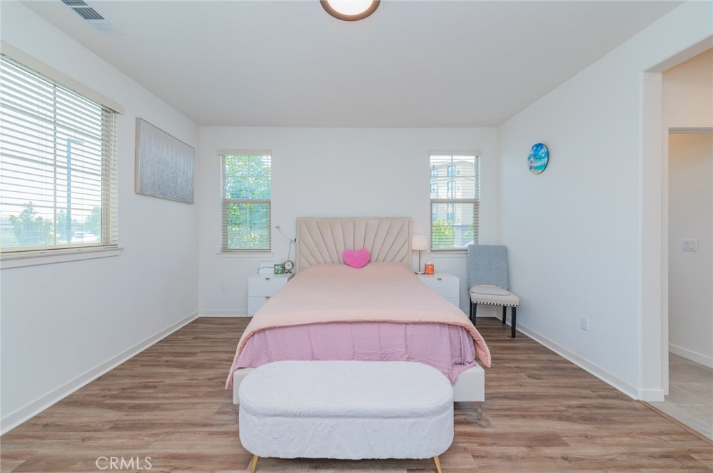 1926 Kizh Way Property Photo 7