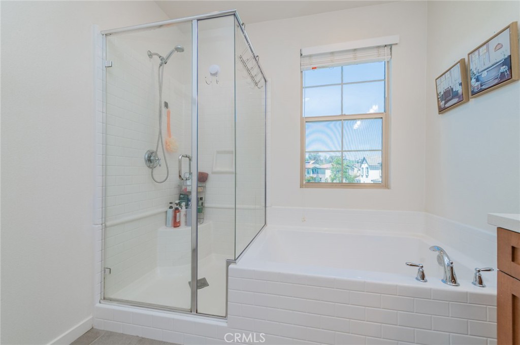 1926 Kizh Way Property Photo 11