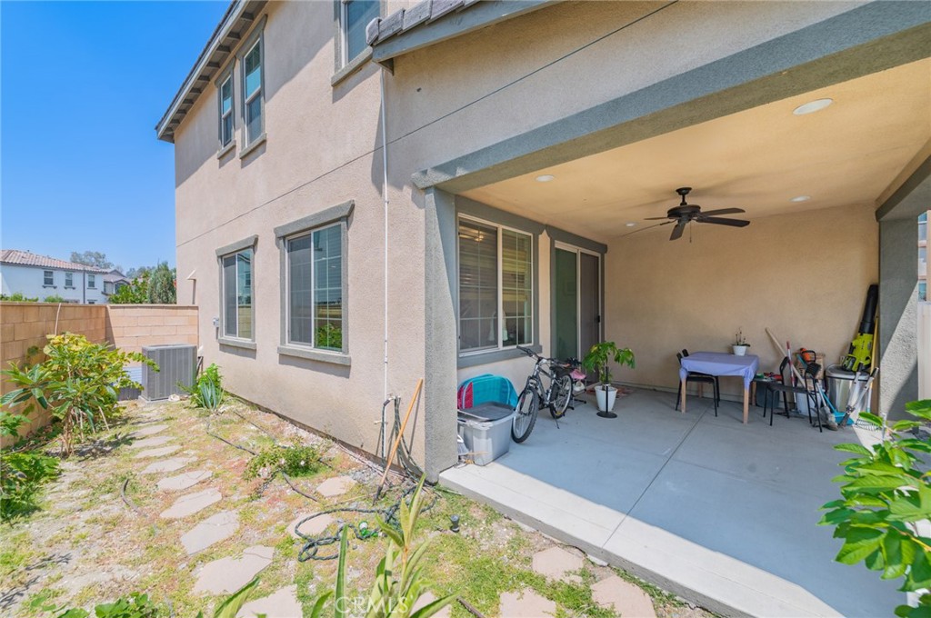 1926 Kizh Way Property Photo 29