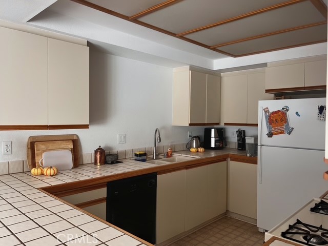 18435 Keswick Property Photo 20
