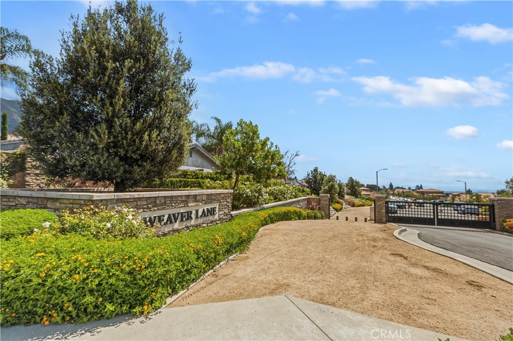 8869 Justify Dr Property Photo 3