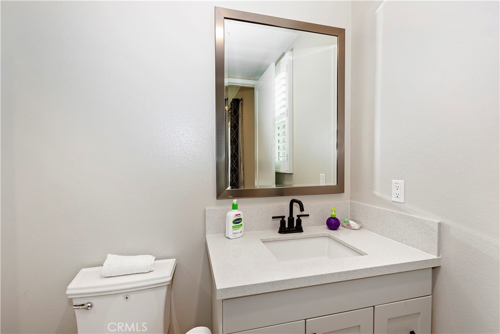 8869 Justify Dr Property Photo 28