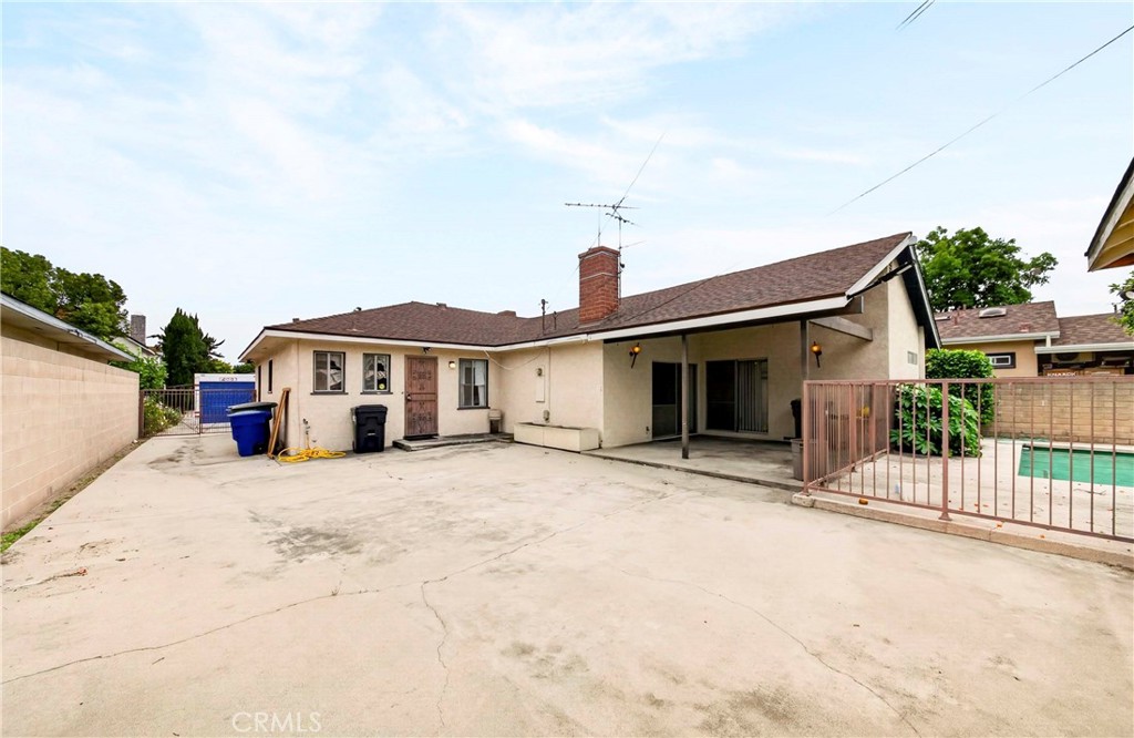 171 W Naomi Property Photo 7