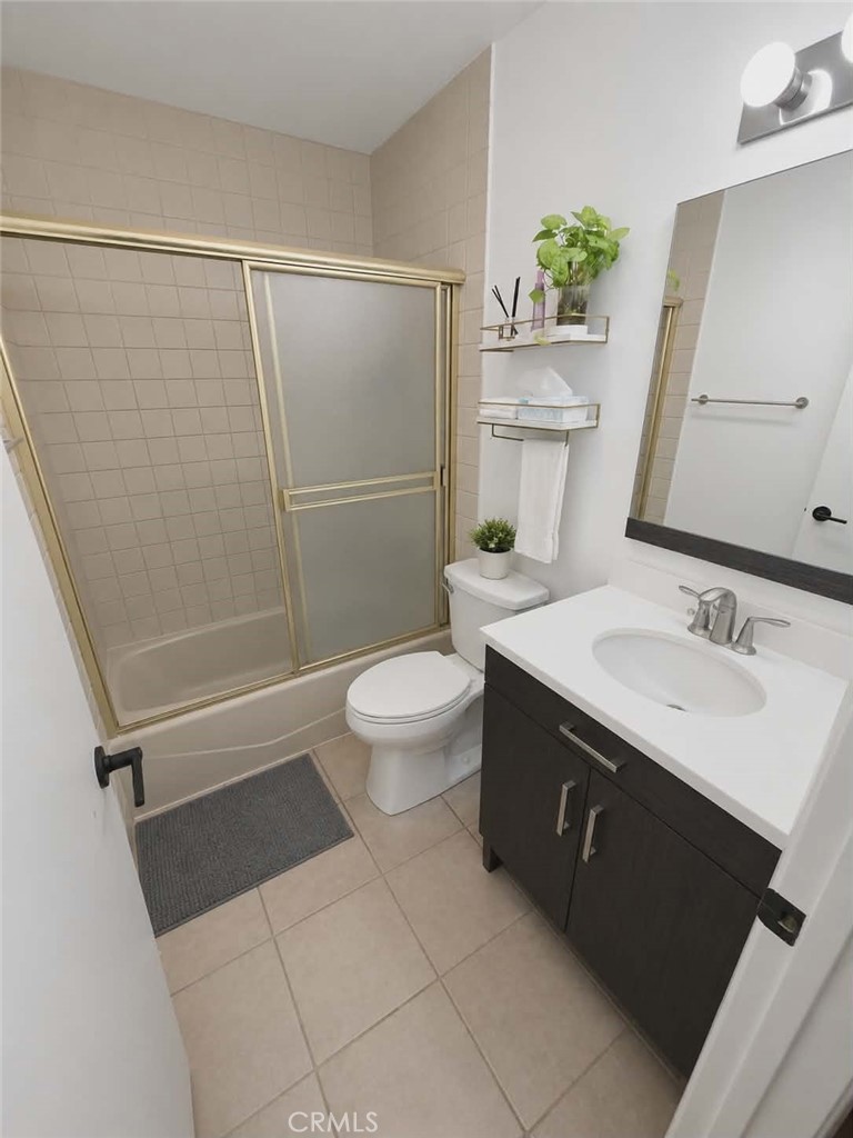 13157 Rose St Property Photo 8