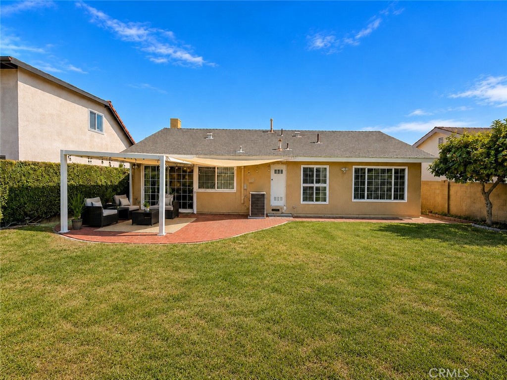 13157 Rose St Property Photo 12