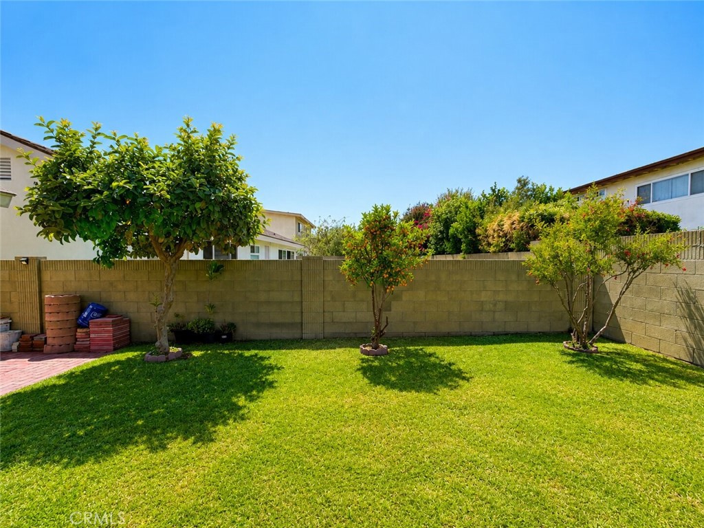 13157 Rose St Property Photo 14