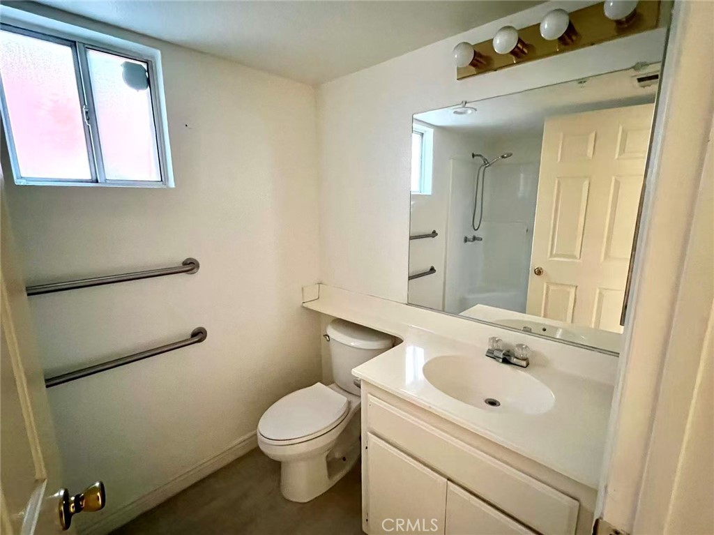 16145 Seville Property Photo 33