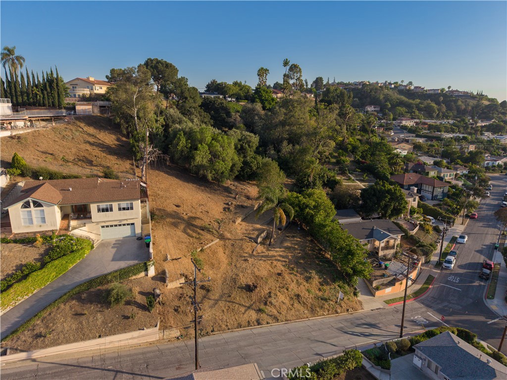 948 W Newmark Property Photo 4