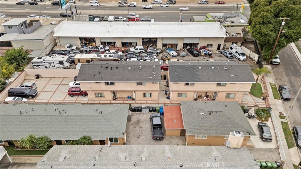 1652 Plaza Del Amo Property Photo 4