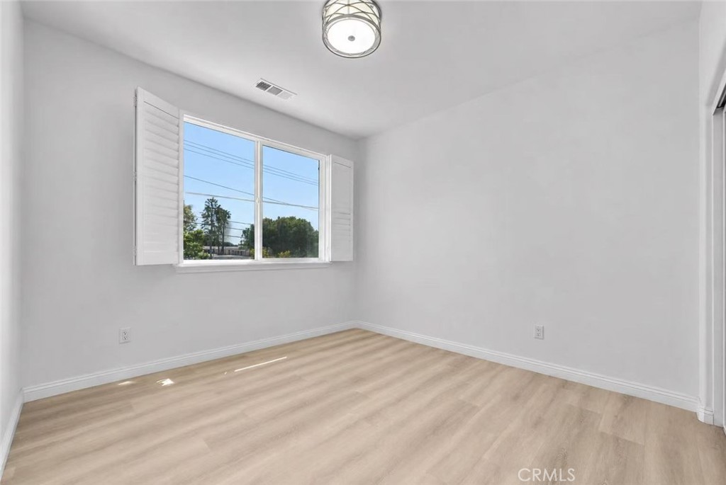 70 Aria Property Photo 2