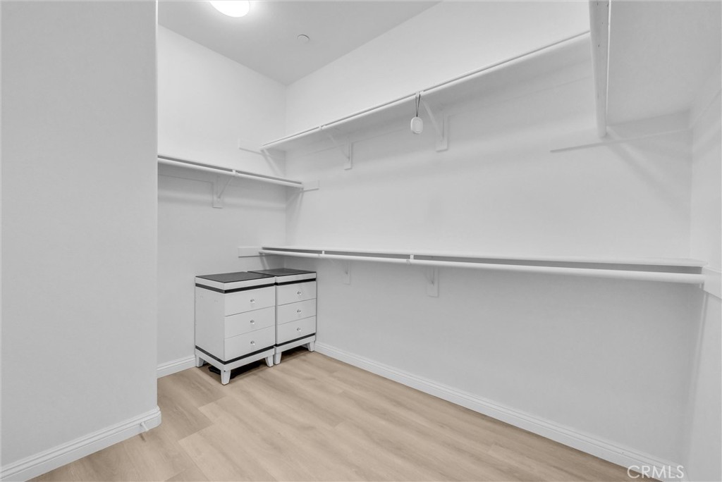 70 Aria Property Photo 7