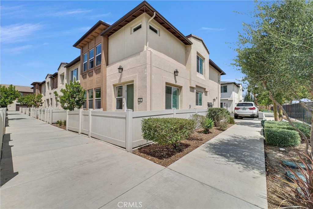 70 Aria Property Photo 20