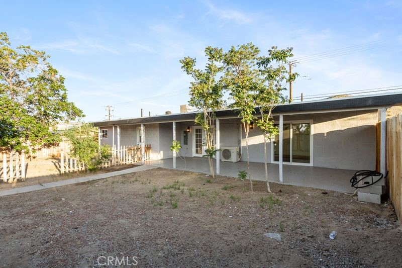 57526 Onaga Property Photo 6