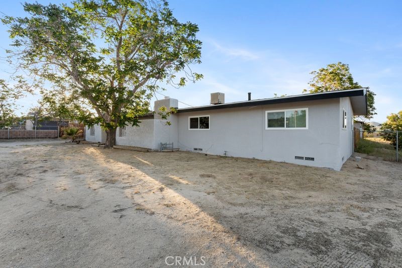 57526 Onaga Property Photo 10