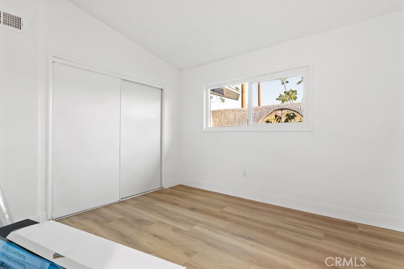 57526 Onaga Property Photo 18