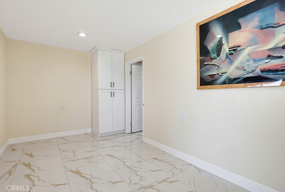 5140 Elrovia Property Photo 11