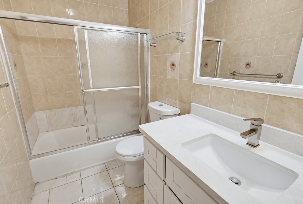 5140 Elrovia Property Photo 14