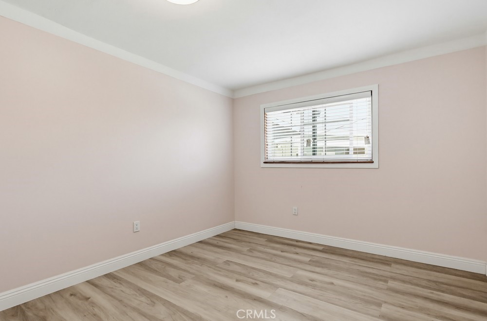 5140 Elrovia Property Photo 15