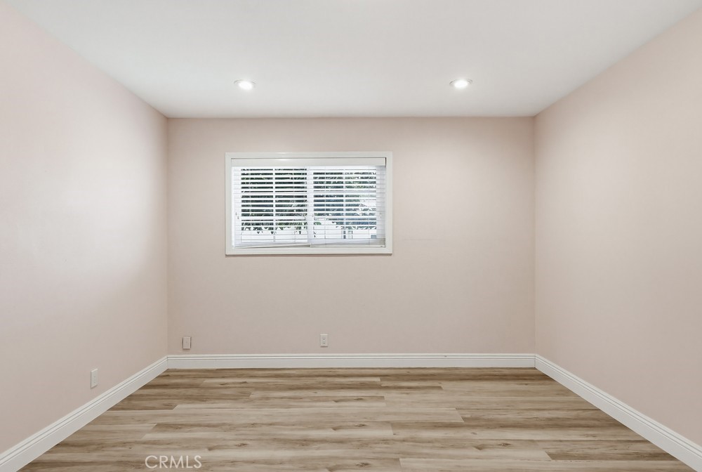 5140 Elrovia Property Photo 20