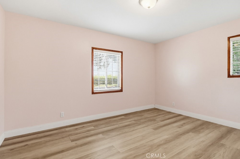 5140 Elrovia Property Photo 28