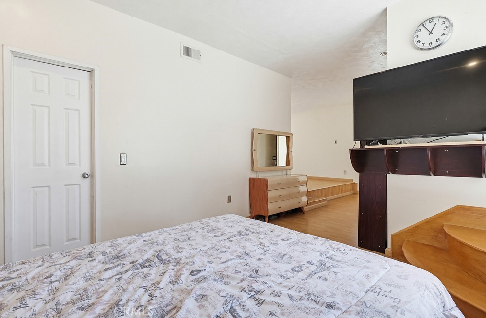 5140 Elrovia Property Photo 39