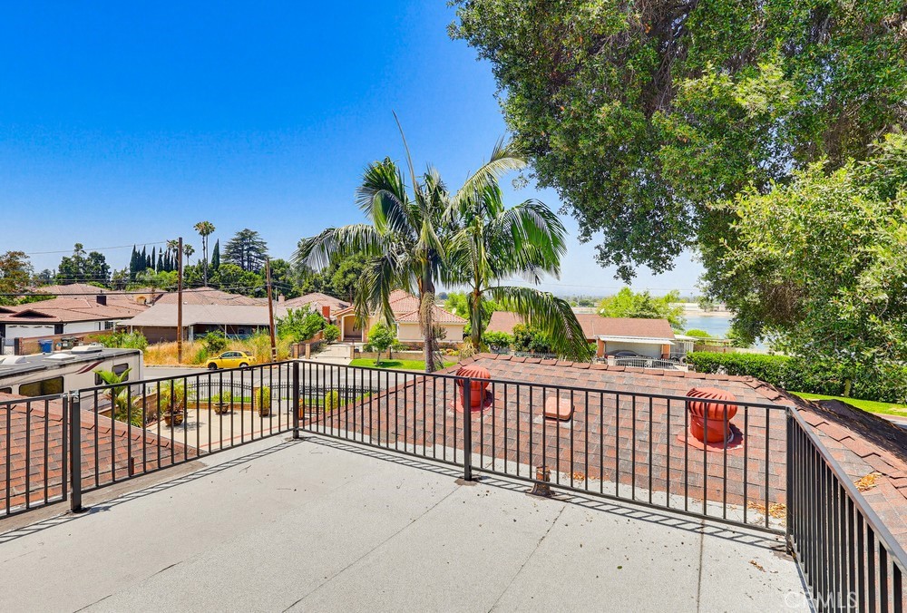 5140 Elrovia Property Photo 44